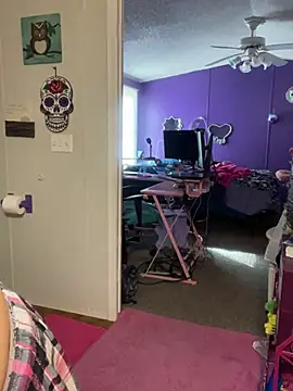 Snapshot of lolabunny9 chatting on 12.17.24 lolabunny9 online show from 12.17.24