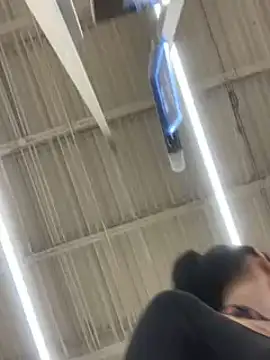 Snapshot of lolabunny9 chatting on 01.15.25 lolabunny9 online show from 01.15.25