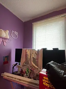 Snapshot of lolabunny9 chatting on 02.08.25 lolabunny9 online show from 02.08.25