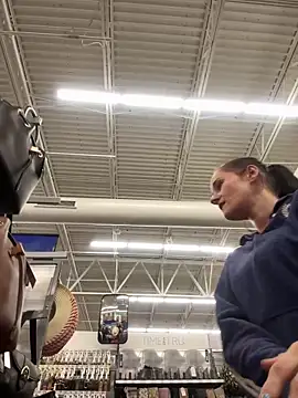 Snapshot of lolabunny9 chatting on 03.10.25 lolabunny9 online show from 03.10.25