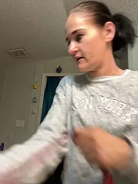 Snapshot of lolabunny9 chatting on 03.13.25 lolabunny9 online show from 03.13.25