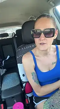 Snapshot of lolabunny9 chatting on 03.14.25 lolabunny9 online show from 03.14.25