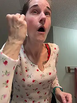 lolabunny9 online show from 12.01.25