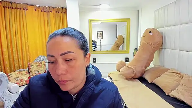 gaby trent online show from 10.17.25