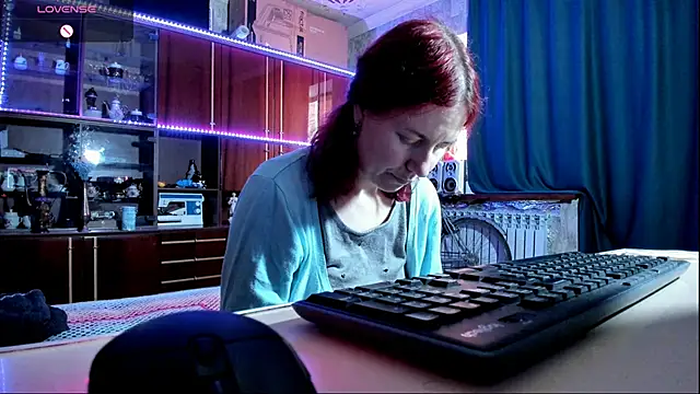 Snapshot of pa1e_pr1ncess chatting on 02.05.25 pa1e pr1ncess online show from 02.05.25