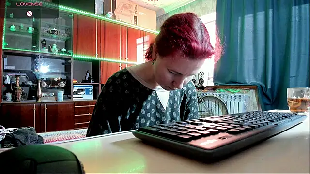 Snapshot of pa1e_pr1ncess chatting on 02.09.25 pa1e pr1ncess online show from 02.09.25