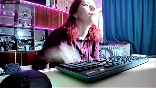 Snapshot of pa1e_pr1ncess chatting on 02.14.25 pa1e pr1ncess online show from 02.14.25