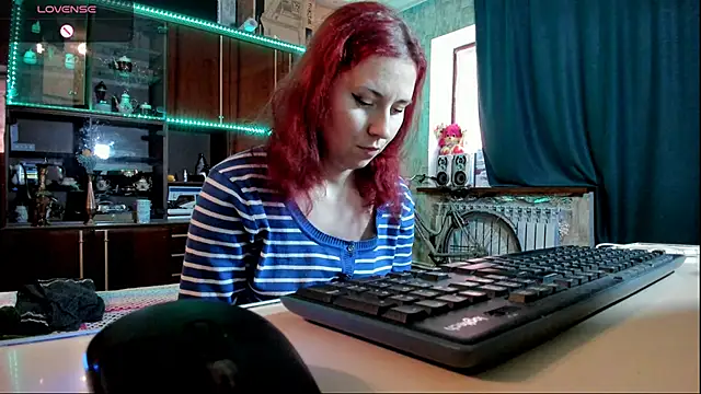 Snapshot of pa1e_pr1ncess chatting on 02.16.25 pa1e pr1ncess online show from 02.16.25