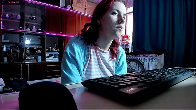 Snapshot of pa1e_pr1ncess chatting on 02.18.25 pa1e pr1ncess online show from 02.18.25