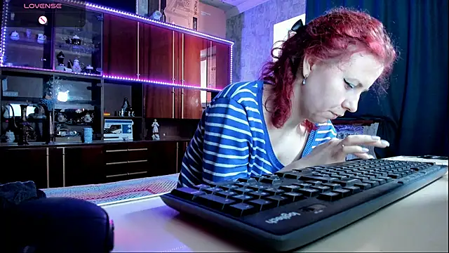 Snapshot of pa1e_pr1ncess chatting on 02.28.25 pa1e pr1ncess online show from 02.28.25