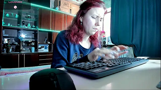 Snapshot of pa1e_pr1ncess chatting on 03.08.25 pa1e pr1ncess online show from 03.08.25