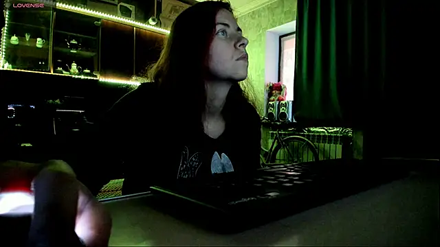 Snapshot of pa1e_pr1ncess chatting on 03.19.25 pa1e pr1ncess online show from 03.19.25