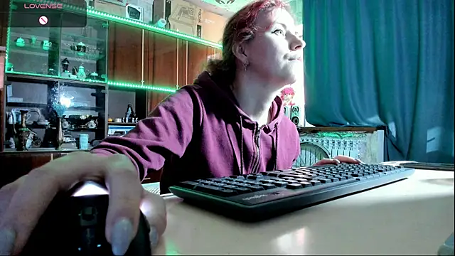 Snapshot of pa1e_pr1ncess chatting on 03.21.25 pa1e pr1ncess online show from 03.21.25