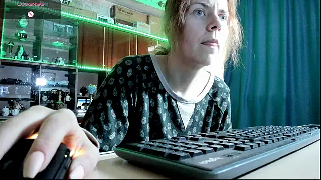 Snapshot of pa1e_pr1ncess chatting on 09.10.25 pa1e pr1ncess online show from 09.10.25