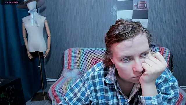 Snapshot of pa1e_pr1ncess chatting on 10.18.25 pa1e pr1ncess online show from 10.18.25