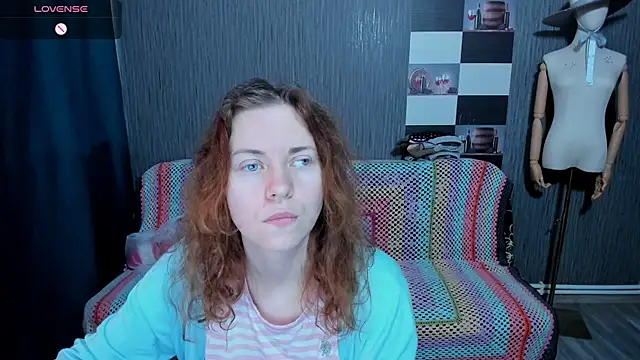 Snapshot of pa1e_pr1ncess chatting on 11.07.25 pa1e pr1ncess online show from 11.07.25