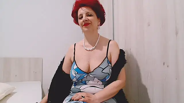 Snapshot of MilfSupreme chatting on 04.24.26 MilfSupreme online show from 04.24.26