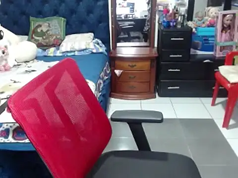 pervert mommy  online show from 01.07.25