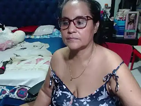 pervert mommy  online show from 01.15.25