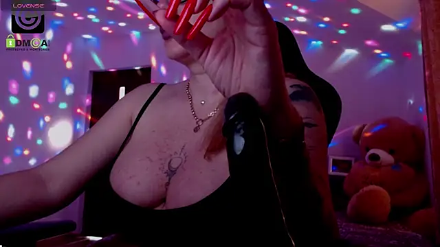 SonyaDevon online show from 02.21.25