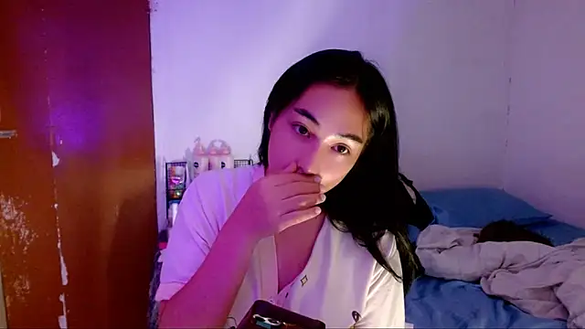 SweetLilly 18 online show from 09.26.25