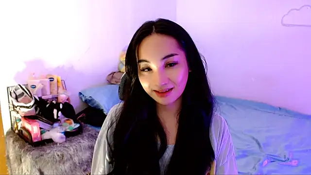 SweetLilly 18 online show from 11.15.25