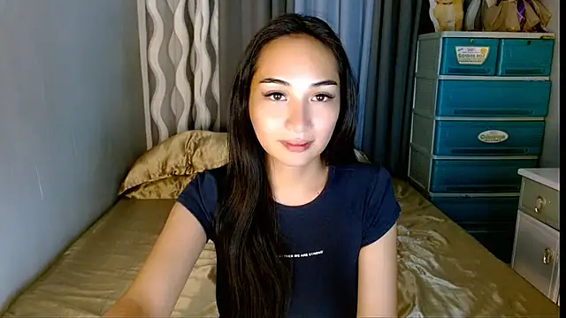 SweetLilly 18 online show from 06.01.26