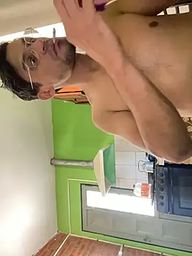 Yaoyepe online show from 12.04.25