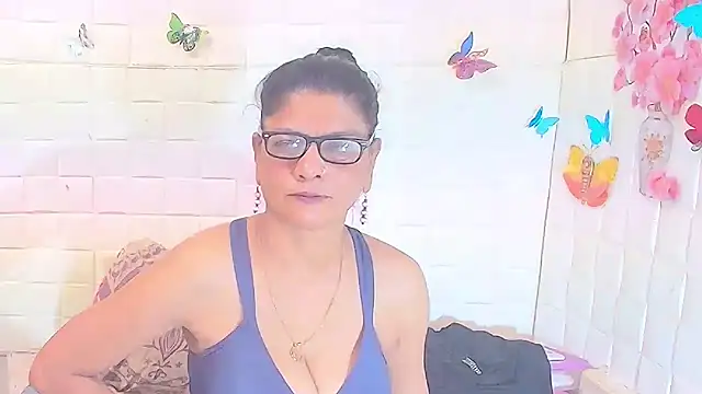 IndianAllure online show from 11.10.25