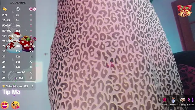 icelady77 online show from 12.22.24