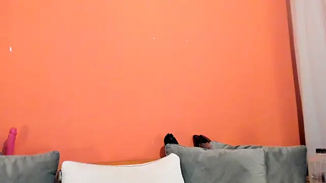 Dirty-Bya online show from 10.10.25