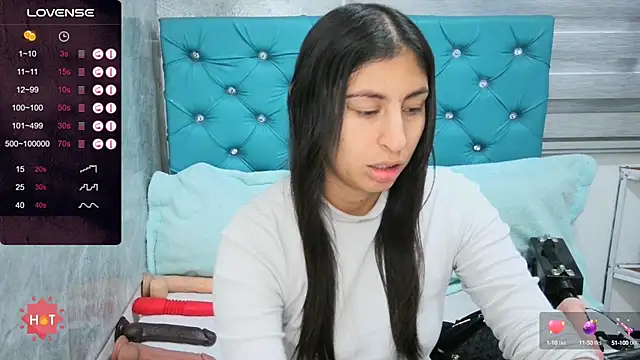 MAARYMOON online show from 09.15.25