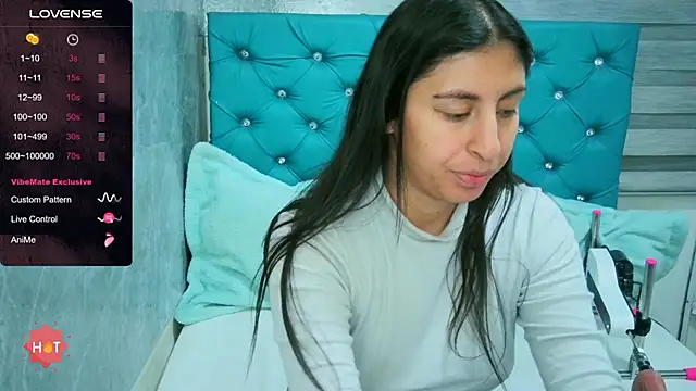 Snapshot of MAARYMOON chatting on 02.18.26 MAARYMOON online show from 02.18.26