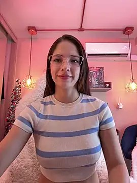 Zoe Bae online show from 01.06.25