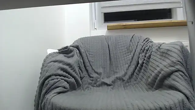 master4bitch24 online show from 10.30.25