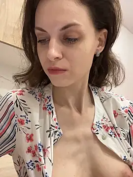 MissAnuta online show from 03.10.25