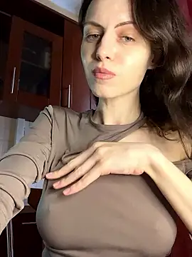 MissAnuta online show from 01.18.26