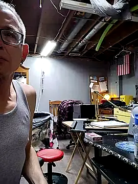 jjdirty6996 online show from 12.15.25