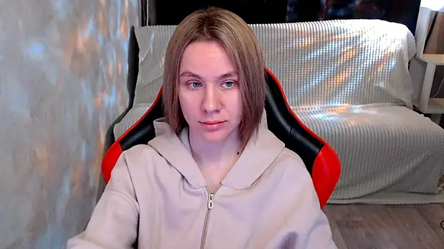 Mila Jon online show from 11.25.25