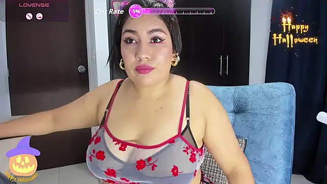 Snapshot of ElikoLanny_ chatting on 10.10.25 ElikoLanny online show from 10.10.25