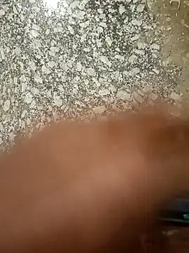 Snapshot of hq9870a chatting on 03.08.25 hq9870a online show from 03.08.25