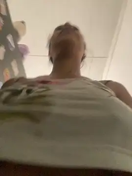 Snapshot of AlondraDiossa03 chatting on 10.04.25 AlondraDiossa03 online show from 10.04.25