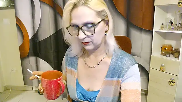 Ala-N-Dala online show from 11.21.25