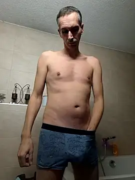 Geiler-boy313 online show from 01.12.26