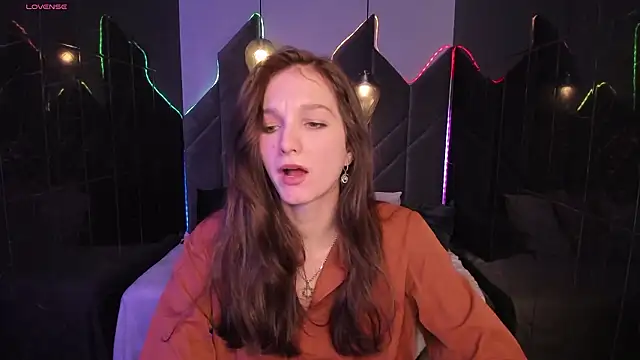 MirandaGlow online show from 01.18.26