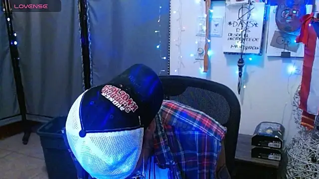 mycock2474u online show from 02.02.25
