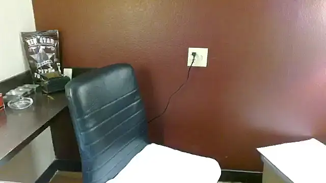 mycock2474u online show from 11.03.25