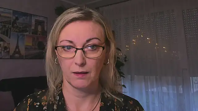 vanessa chat online show from 12.30.24