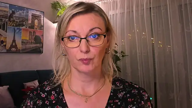 vanessa chat online show from 01.02.25