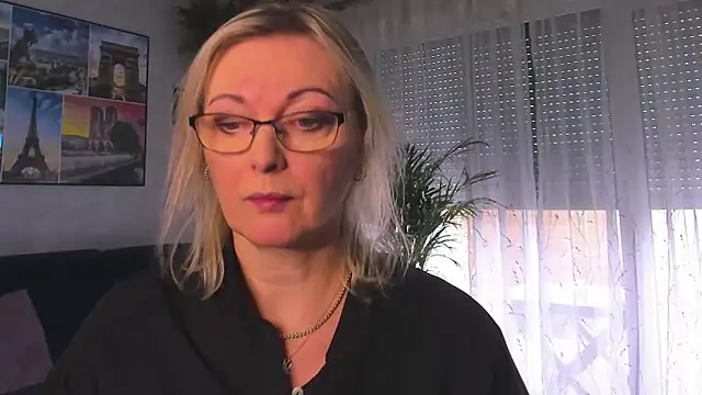 vanessa chat online show from 02.03.26